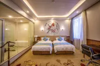 Ruoyu Resort Hotel (Tai'an Old Street)