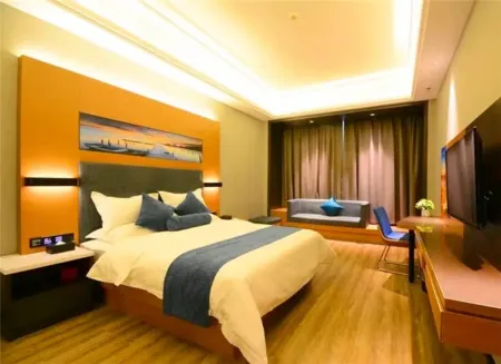 Huaxuan Xinhua International Hotel (Biancheng Square Branch) Отели рядом с достопримечательностью «Biancheng Park»