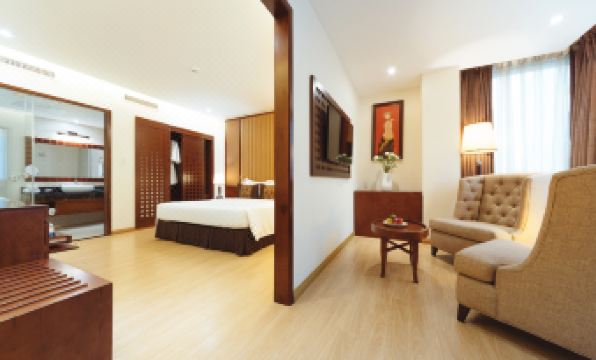 Paragon Saigon Hotel