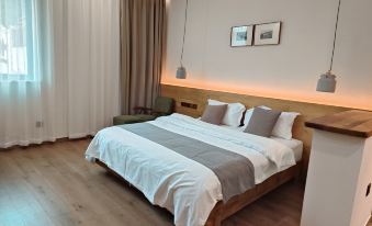 Mengyu Shanshe Homestay (Yangming Lake Scenic Area Store)