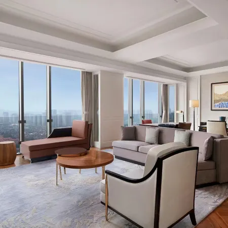 Sheraton Qingdao Licang Hotel (North Station Branch)