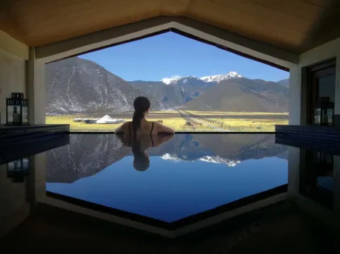 Shangri-La Impression Tianxuan Hotel (Shangri-La Napahai Branch)