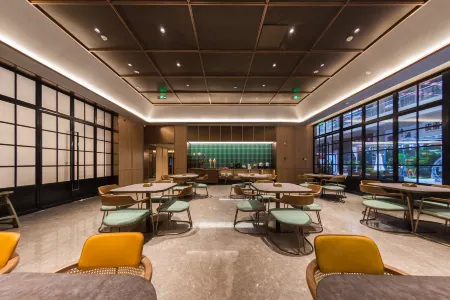 Orange Hotel (Guiyang Qingzhen Junyue International Branch)