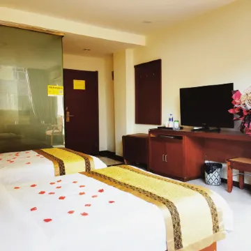 Baode Yellow River Star Express Hotel