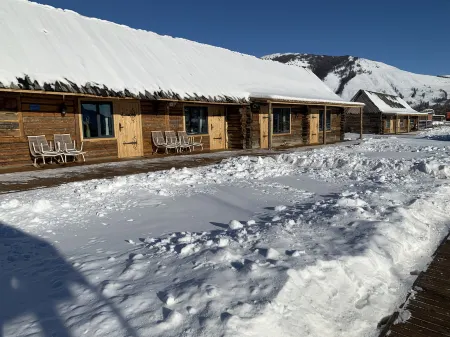 Kanas Yunmanxi Residence Отели рядом с достопримечательностью «Genghis Khan Point Sets»