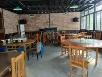 Yunshanshui Hostel - breakfast