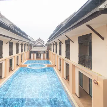 Peacock de Pai Hotel