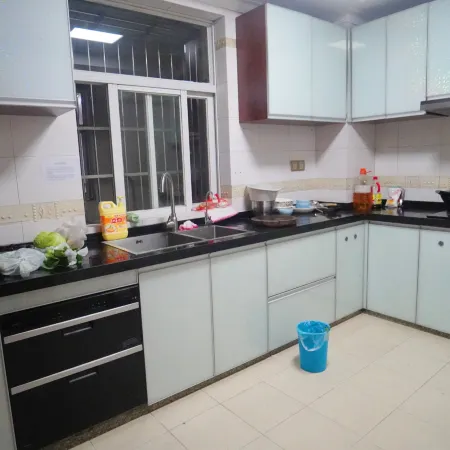 Haikou Xiyu Hostel (Friendship Sunshine City)