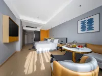 Leqi Light House Hotel (Yiwu International Trade City Binwang Night Market Pedestrian Street Branch) Hotels near Luobinwang Park