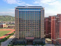 TRIUMPH WELLS WALES HOTEL Hotels near Fuqing Railway Station