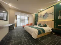 Come to Anyexia Hotel