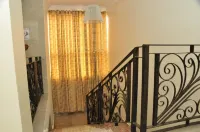 Eastern Comfort and Suites - 3-Star