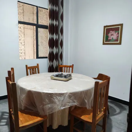 Kaili Old Friends Restaurant (Xiasi Ancient Town Branch)