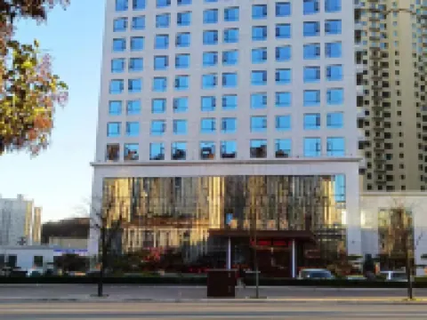 Luonan Jiahong Hotel Hotéis em Luonan