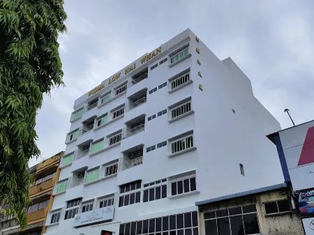 Al-Villa @ Jalan Sultan Ismail Отели рядом с достопримечательностью «Istana Maziah»