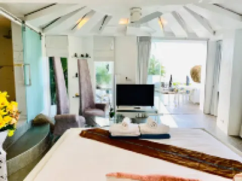 สมุย สกายพูล วิลล่า