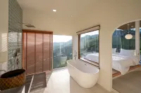 Nai r Kaad - balcony
