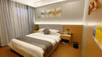 7 Yi Hotel