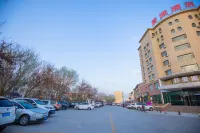 Hejing County Aipai Hotel (County People's Hospital) - Bãi đậu xe