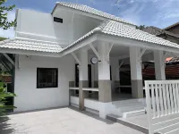 Cozy House Bang Saen