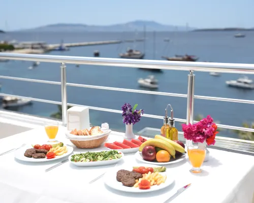 Mia Hill Suites Hotel dekat Pantai Bodrum