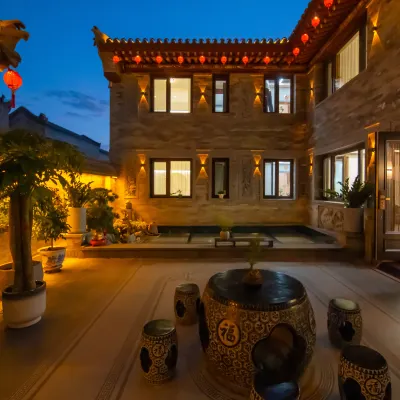 Nine rooms in Yun Mansion โรงแรมใกล้เมืองเก่าต้าตง