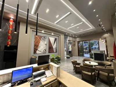 Phoenix Business Hotel