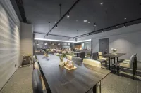 Yanji Department Store West Market Light Hotel