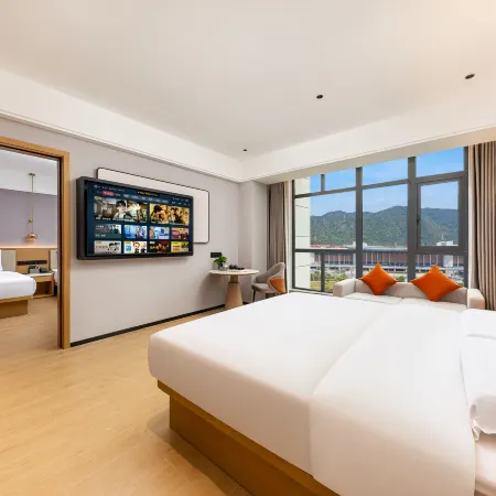 Quanzhou  Libiao Cool six Hotel (Quanzhou Station)