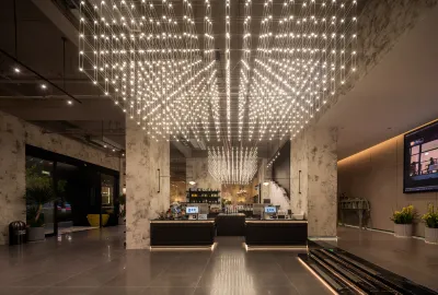 BEMORECoffe Hotel Các khách sạn ở Lijiang Railway Station