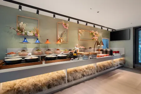 PuYuanli Hotel Отели рядом с достопримечательностью «Xi'an Printing College of Science and Technology»