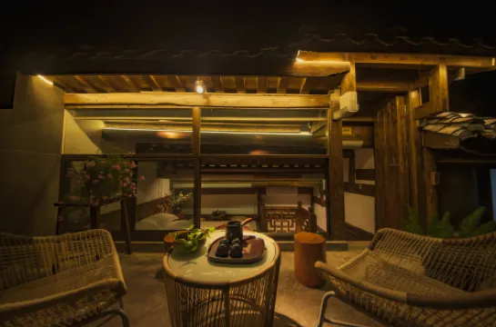 Qianyu Inn