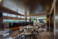 Weiyangju Urban Homestay (Yanjiang Avenue, Natural Tower, Yichang)