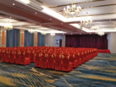 Quanjun Hotel Hotel di Dawu