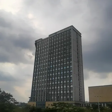 Gongque Hostel (Panyu Jinlin Wanbo) Отели рядом с достопримечательностью «Chimelong International Circus»