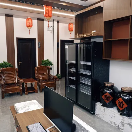 Jingruihe Chinese Inn (Pingyao Ancient City South Gate Tourist Center)