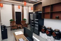 Jingruihe Chinese Inn (Pingyao Ancient City South Gate Tourist Center)
