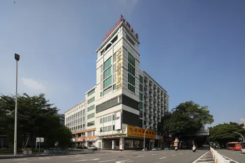18 Yiduo Hotel (Diwang Plaza 33 Xu Street) - 2-Star