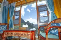 Diebu Zhagana Scenic Tibeta n Pavilion Homestay