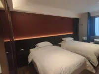 Guangzhou Boyu Hotel(Tangxia Metro Station, During the Canton Fair,free shuttle buses) Các khách sạn gần Hoàng Thôn