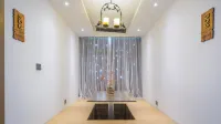 FLoral Hotel · Red Forest Yuyao hotel (Yuyao Siming Lake Scenic Area）