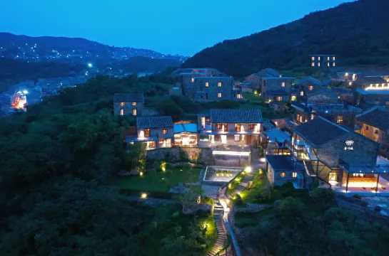 Wenlinglong Shi'erjing Inn