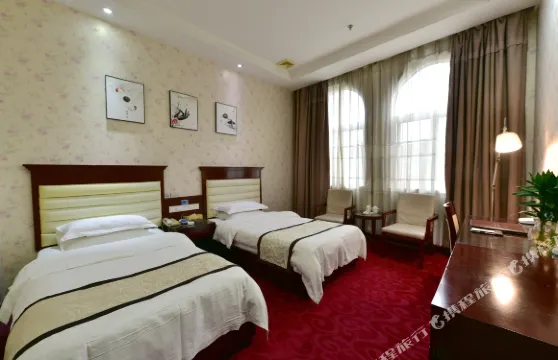 武陟木欒大酒店