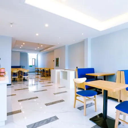 Starway Hotel (Hinggan League Government, Ulanhot)
