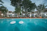 SALA Samui Chaweng Beach Resort Hoteles en Ko Samui