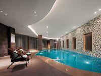 广州珠江新城琥珀东方酒店 - 室内游泳池