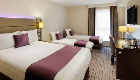 Premier Inn Jersey St Helier (Charing Cross)-Saint Helier Updated 2022 Room  Price-Reviews & Deals | Trip.com