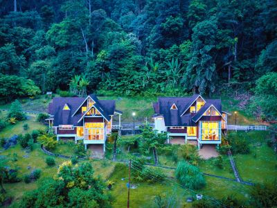 Sutera Sanctuary at Poring Hot Springs