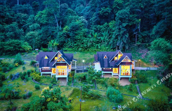 波令温泉舒特拉保護區旅館