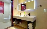 Hantang Xiangfu Traditional Culture Theme Guesthouse - parking